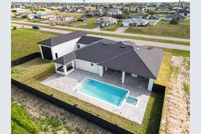 302 N El Dorado Blvd, Cape Coral, FL 33993 - Photo 5