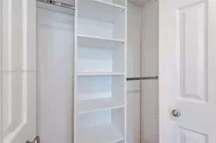 3180 S Ocean Dr, Hallandale Beach, FL 33009 - Photo 25