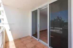 3180 S Ocean Dr, Hallandale Beach, FL 33009 - Photo 29