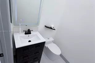 15102 NW 7th Ct, Pembroke Pines, FL 33028 - Photo 17