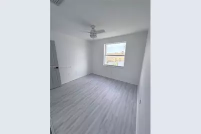 15102 NW 7th Ct, Pembroke Pines, FL 33028 - Photo 25