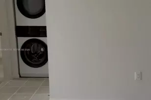 185 SE 14th Terrace, Miami, FL 33131 - Photo 13