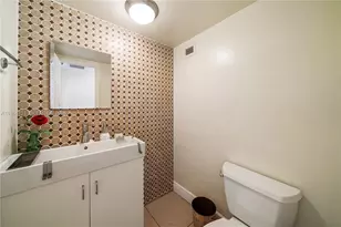 2750 NE 183rd St, Aventura, FL 33160 - Photo 13