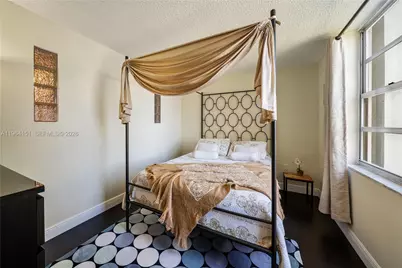 2750 NE 183rd St #401, Aventura, FL 33160 - Photo 9