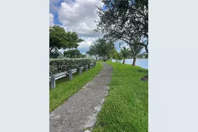 805 N Franklin Ave #805D, Homestead, FL 33034 - Photo 13