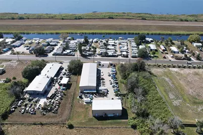 5271 US Hwy 441 SE, Okeechobee, FL 34974 - Photo 17