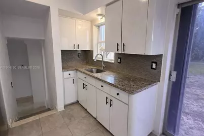 640 NW 16th St, Pompano Beach, FL 33060 - Photo 19