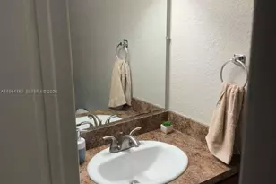 3737 NW 20th St, Lauderdale Lakes, FL 33311 - Photo 9