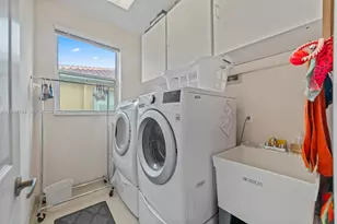 3322 SW 51st St, Hollywood, FL 33312 - Photo 27