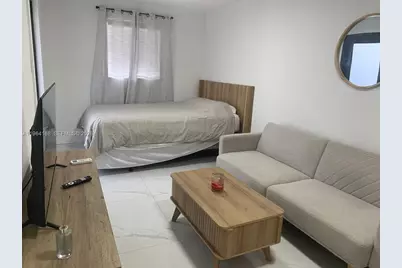 610 NW 111th St #1, Miami, FL 33168 - Photo 9