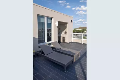 10464 NW 66th St, Doral, FL 33178 - Photo 21