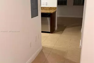 819 SW 147th Ave, Pembroke Pines, FL 33027 - Photo 7