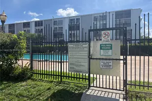 8730 N Sherman Cir, Miramar, FL 33025 - Photo 17