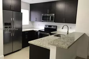 8730 N Sherman Cir, Miramar, FL 33025 - Photo 5