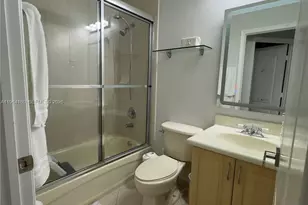 11177 NW 79th Ln, Doral, FL 33178 - Photo 19