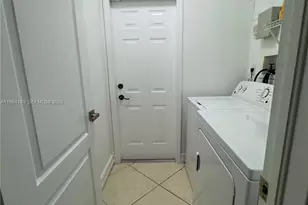 11177 NW 79th Ln, Doral, FL 33178 - Photo 37