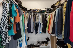 31 SE 5th St, Miami, FL 33131 - Photo 17