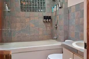 27 Pompano Ave, Key Largo, FL 33037 - Photo 13