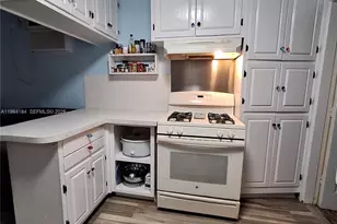 27 Pompano Ave, Key Largo, FL 33037 - Photo 11