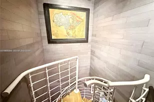 1115 Meridian Ave, Miami Beach, FL 33139 - Photo 15