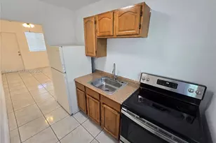 535 NW 7th St, Miami, FL 33136 - Photo 1