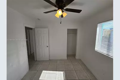 535 NW 7th St #9, Miami, FL 33136 - Photo 15