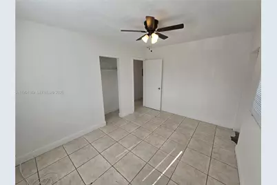 535 NW 7th St #9, Miami, FL 33136 - Photo 17