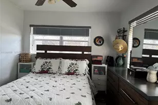 991 E 47th St, Hialeah, FL 33013 - Photo 15