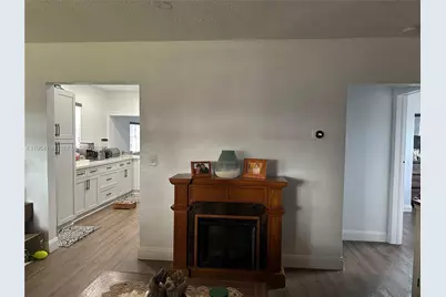 991 E 47th St, Hialeah, FL 33013 - Photo 21