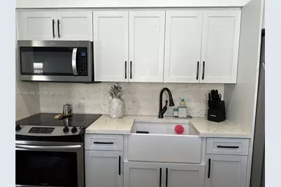 991 E 47th St, Hialeah, FL 33013 - Photo 29