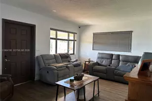 991 E 47th St, Hialeah, FL 33013 - Photo 25