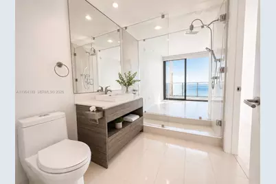 460 NE 28th St #1602, Miami, FL 33137 - Photo 9