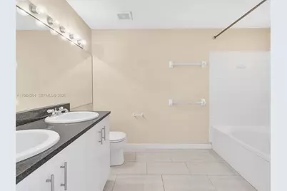 60 Key West Ct #60, Weston, FL 33326 - Photo 35