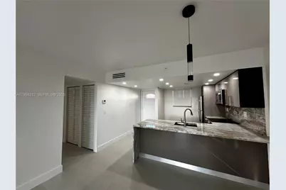 10625 SW 112th Ave #306, Miami, FL 33176 - Photo 1