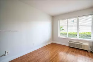 7325 Carlyle Ave, Miami Beach, FL 33141 - Photo 13