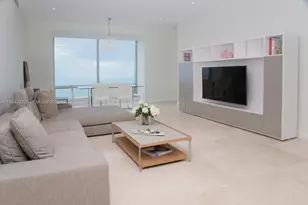 1425 Brickell Ave, Miami, FL 33131 - Photo 11