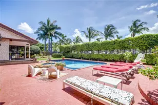 913 Diplomat Pkwy, Hallandale Beach, FL 33009 - Photo 9