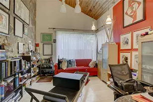 913 Diplomat Pkwy, Hallandale Beach, FL 33009 - Photo 13