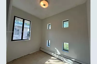 926 Polk St, Hollywood, FL 33019 - Photo 15