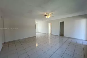 926 Polk St, Hollywood, FL 33019 - Photo 9