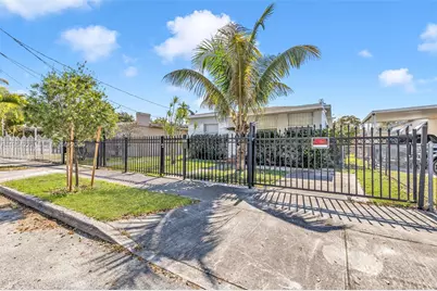 1176 NW 48th St, Miami, FL 33127 - Photo 3