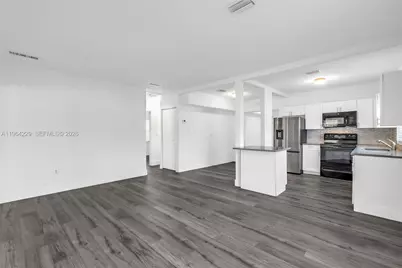 1176 NW 48th St, Miami, FL 33127 - Photo 11