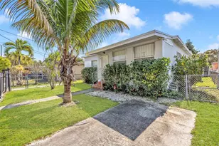 1176 NW 48th St, Miami, FL 33127 - Photo 7