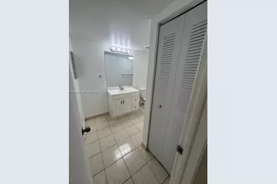 7220 NW 179th St #211, Hialeah, FL 33015 - Photo 7
