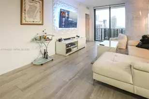 55 SW 9th St, Miami, FL 33130 - Photo 25