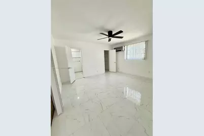 4917 W Park Rd, Hollywood, FL 33021 - Photo 13