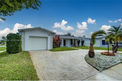 4917 W Park Rd, Hollywood, FL 33021 - Photo 1