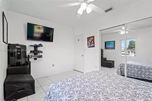 15401 NW 28th Ct, Miami Gardens, FL 33054 - Photo 25