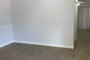 5782 SW 61st St, Miami, FL 33143 - Photo 15