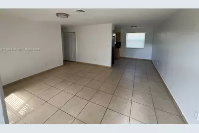 3921-3923 NW 164th St, Miami Gardens, FL 33054 - Photo 9
